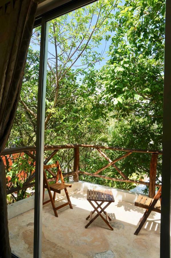 Отель Casa Valentina Boutique Вальядолид Экстерьер фото